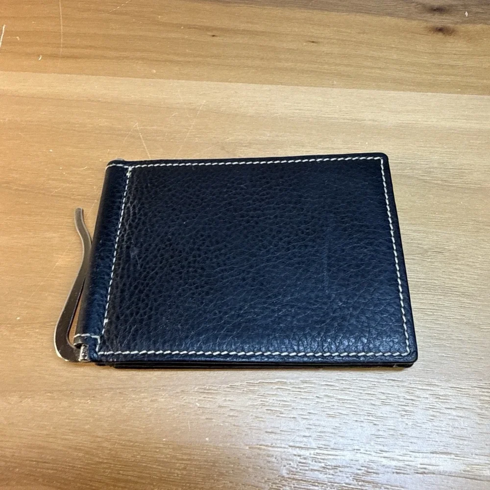 Dooney & Bourke Men Pebble Grain Leather Multifunction Money Clip Trifold Wallet